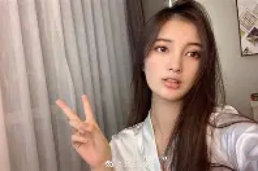 明星“人设崩塌”现场：原来最好的爱情是能安心做回“废物”c